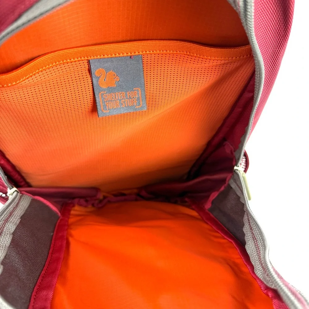 Merrell‎ Backpack Dark Red Canvas Hard Shell Hiking Medium Unisex Outdoor